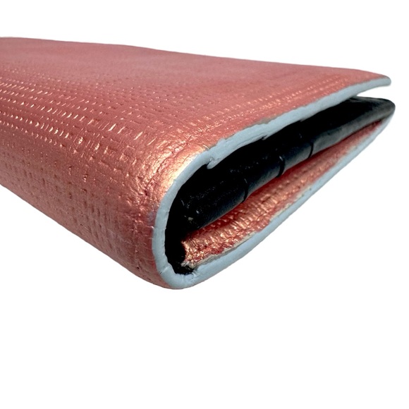 *SOLD* 🚨 -$20 Loewe Leather Long Wallet - Picture 5 of 8